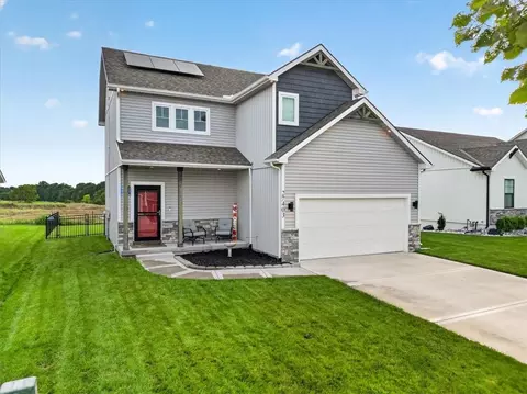 Exterior - 27403 E Cedar Grove Dr, Lees Summit, MO 64086 photo 4 of 13