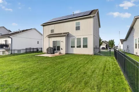 Exterior - 27403 E Cedar Grove Dr, Lees Summit, MO 64086 photo 11 of 13