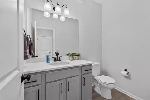 Bath - 27403 E Cedar Grove Dr, Lees Summit, MO 64086 photo 1 of 5