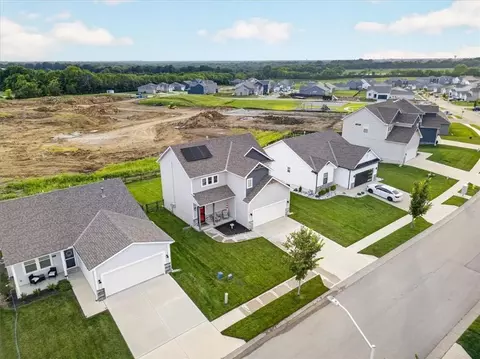 View/Area - 27403 E Cedar Grove Dr, Lees Summit, MO 64086 photo 1 of 5