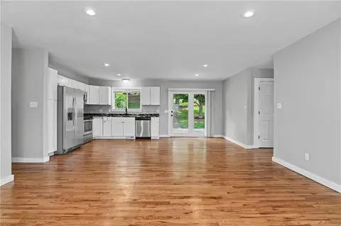 Living - 16114 E 41st St, Independence, MO 64055 photo 1 of 2