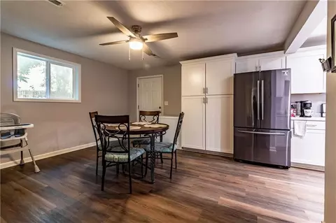 Dining - 205 E Sparks St, Warrensburg, MO 64093 photo 1 of 2