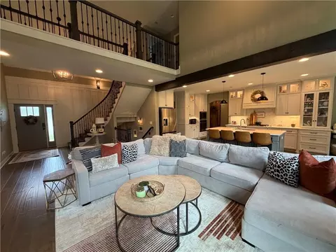 Living - 9103 SW 12th St, Lees Summit, MO 64064 photo 2 of 3
