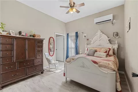 Bedroom - 22355 S 1525 Rd, Nevada, MO 64772 photo 1 of 7