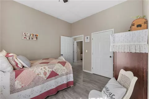 Bedroom - 22355 S 1525 Rd, Nevada, MO 64772 photo 5 of 7