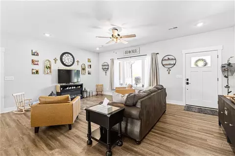 Other - 1301 W 4th St, Cameron, MO 64429 photo 2 of 16