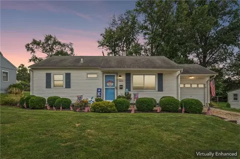 Exterior - 2403 59th St, Gladstone, MO 64118 photo 8 of 8