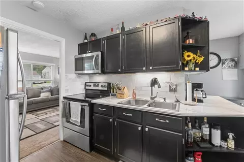Kitchen - 2403 59th St, Gladstone, MO 64118 photo 1 of 4