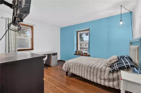 Bedroom - 3523 NE Stanton St, Lees Summit, MO 64064 photo 3 of 6