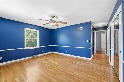 Bedroom - 1002 E Willow Dr, Olathe, KS 66061 photo 3 of 9