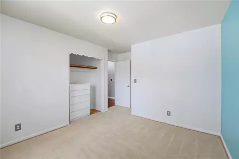 Bedroom - 1002 E Willow Dr, Olathe, KS 66061 photo 7 of 9