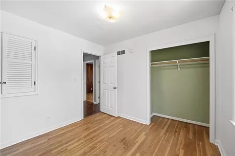 Bedroom - 1002 E Willow Dr, Olathe, KS 66061 photo 5 of 9