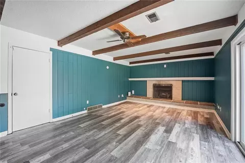 Living - 1002 E Willow Dr, Olathe, KS 66061 photo 8 of 9