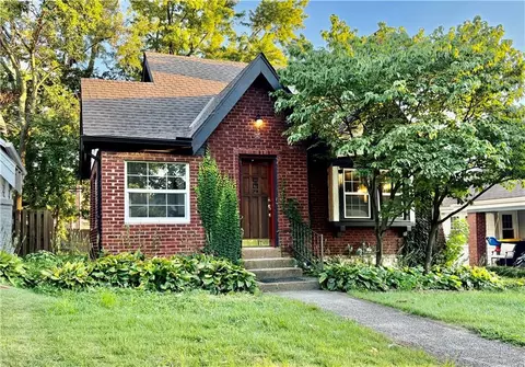 319 E 70th Ter, Kansas City, MO 64113
