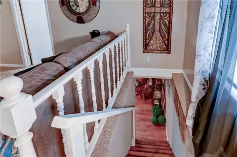 Entry Way - 9704 E 81st St, Raytown, MO 64138 photo 5 of 8