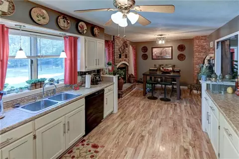 Kitchen - 9704 E 81st St, Raytown, MO 64138 photo 6 of 6