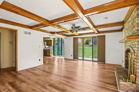 Living - 3907 NE Clearbrook Dr, Lees Summit, MO 64064 photo 5 of 5