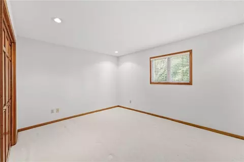 Bedroom - 1633 NE Thames Dr, Lees Summit, MO 64086 photo 6 of 9