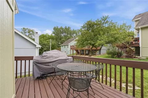 Exterior - 17103 E 45th St, Independence, MO 64055 photo 5 of 10