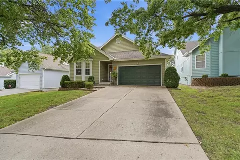 Exterior - 17103 E 45th St, Independence, MO 64055 photo 6 of 10
