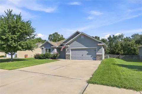 Other - 308 E Olive St, Raymore, MO 64083 photo 1 of 7