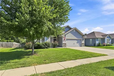 Other - 308 E Olive St, Raymore, MO 64083 photo 2 of 7