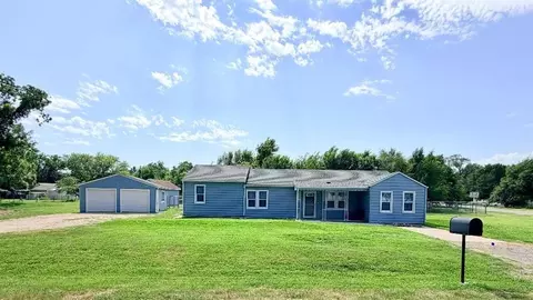 5757 S Mead Ave, Wichita, KS 67216