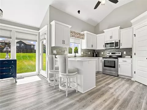 Kitchen - 800 Wright St, Pleasant Hill, MO 64080 photo 2 of 4