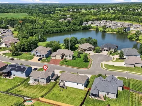 View/Area - 800 Wright St, Pleasant Hill, MO 64080 photo 2 of 2