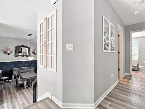 Entry Way - 800 Wright St, Pleasant Hill, MO 64080 photo 4 of 7