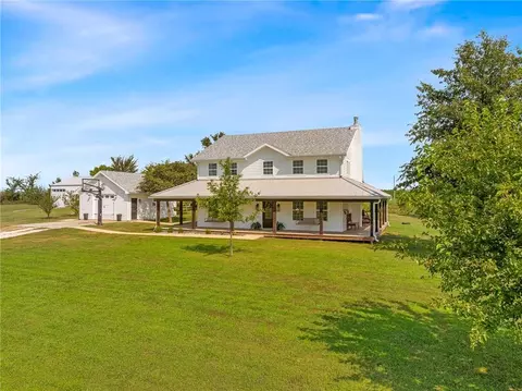 Exterior - 3008 E 355th St, Drexel, MO 64742 photo 1 of 10