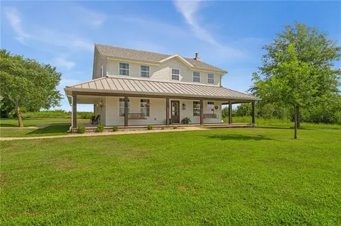 Exterior - 3008 E 355th St, Drexel, MO 64742 photo 2 of 10