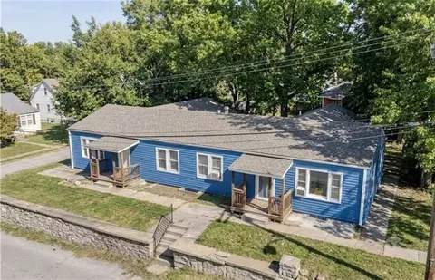 1003-1005 W College St, Independence, MO 64050