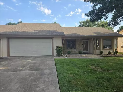 8310 E 190th St, Belton, MO 64012 photo 3