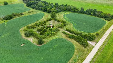 27597 Thomas Rd, La Monte, MO 65337