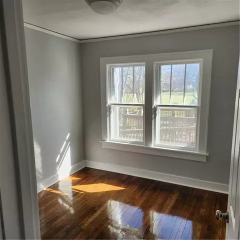 Bedroom - 503 SE 3rd St, Lees Summit, MO 64063 photo 6 of 7