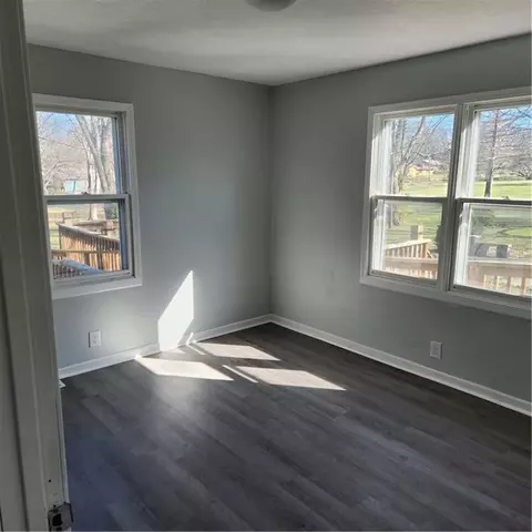 Bedroom - 503 SE 3rd St, Lees Summit, MO 64063 photo 3 of 7