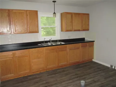 Other - 516 Seargent Ave, Marshall, MO 65340 photo 1 of 3