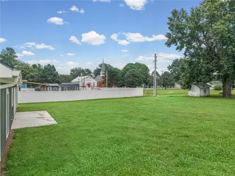 Exterior - 102 E 4th St, Norborne, MO 64668 photo 14 of 17