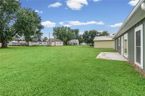 Exterior - 102 E 4th St, Norborne, MO 64668 photo 10 of 17
