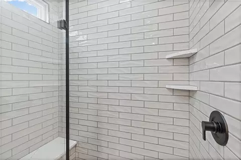 Bath - 102 E 4th St, Norborne, MO 64668 photo 2 of 3