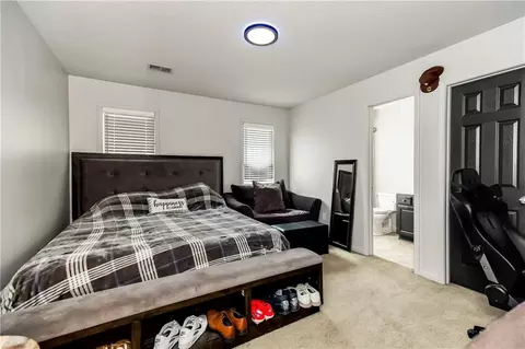 Bedroom - 2413 SW Regency Dr, Lees Summit, MO 64082 photo 4 of 4