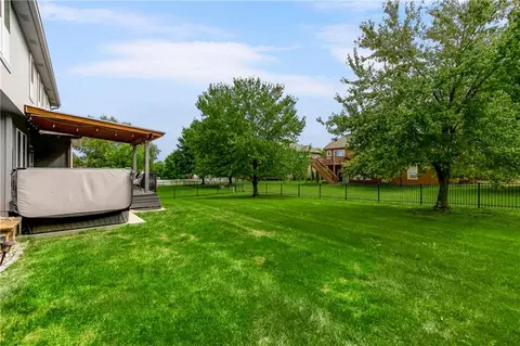 Exterior - 2413 SW Regency Dr, Lees Summit, MO 64082 photo 6 of 11