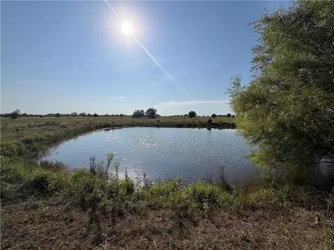 800 Road Rd, Welda, KS 66091