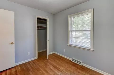 Bedroom - 3913 S Milton Dr, Independence, MO 64055 photo 6 of 6