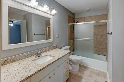 Bath - 3913 S Milton Dr, Independence, MO 64055 photo 1 of 2