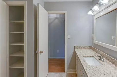 Bath - 3913 S Milton Dr, Independence, MO 64055 photo 2 of 2