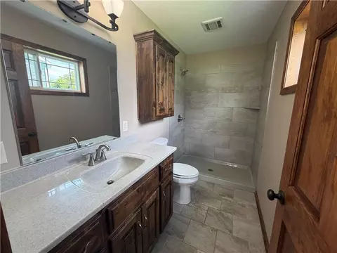 Bath - 203 Valley St, Lathrop, MO 64465 photo 1 of 5