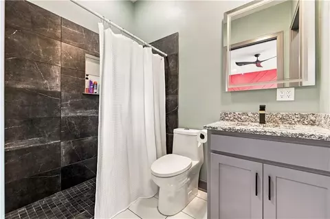 Bath - 12006 E 195th St, Raymore, MO 64083 photo 3 of 6