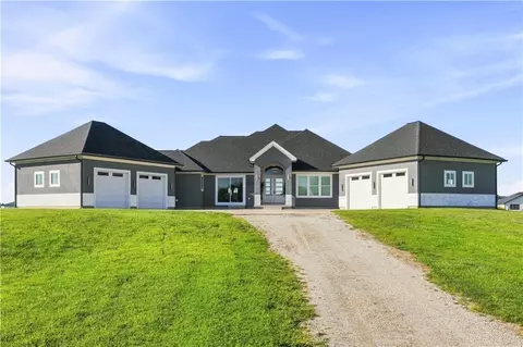 Exterior - 12006 E 195th St, Raymore, MO 64083 photo 4 of 17